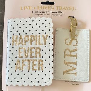 Brand New Honeymoon Travel Set! 💖💖